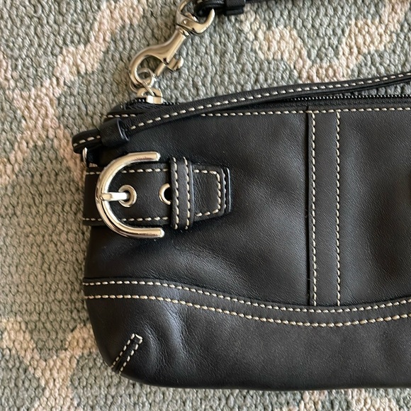 COACH Black Leather Wristlet - Picture 3 of 10